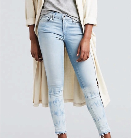 Levi’s Raw Hem Jeans Light Wash Skinny Distressed - Picture 2 of 8